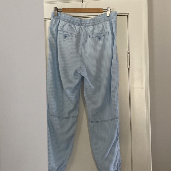 Light blue jogger style pant - Picture 3 of 4